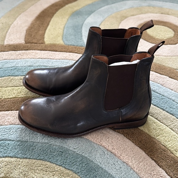 Frye Tyler Chelsea NWT - Dark Brown (Sz 10.5) - Picture 3 of 11